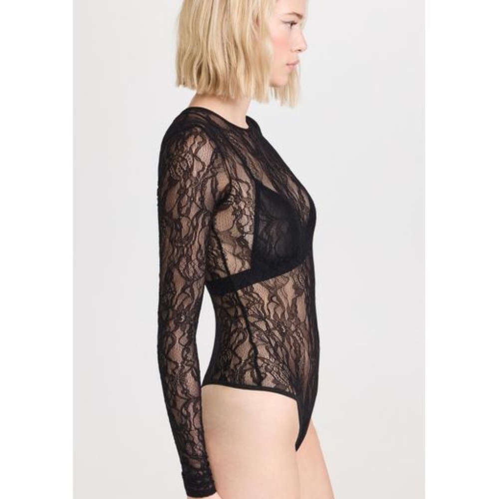 Women's Black Closet. Nyc Lace Thong Bodysuit - Picture 4 of 8